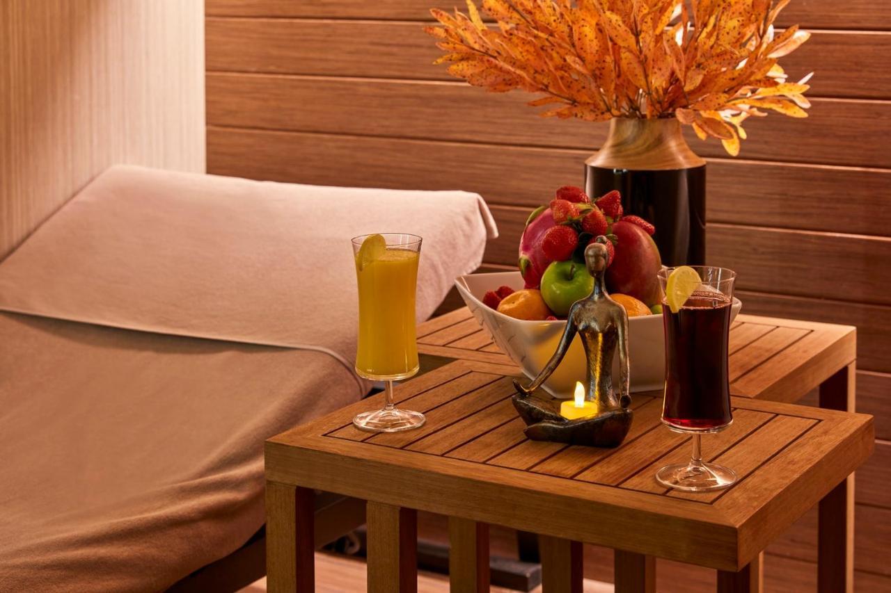 Moevenpick Istanbul Hotel Golden Horn Exterior photo Spa at the Hotel