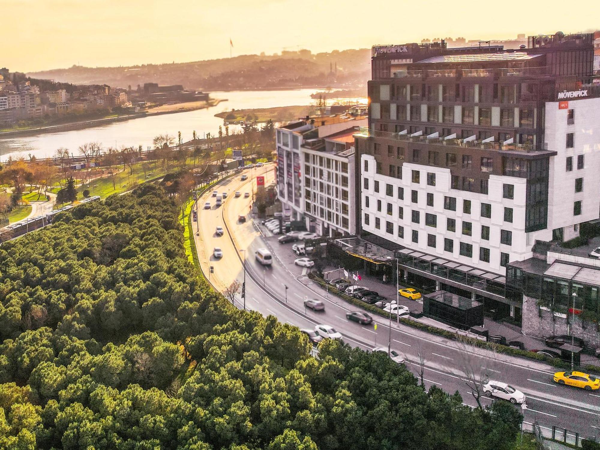 Moevenpick Istanbul Hotel Golden Horn Exterior photo