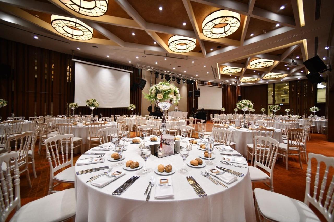 Moevenpick Istanbul Hotel Golden Horn Exterior photo The ballroom at the Royal Albert Hall